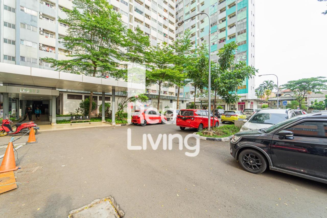 Apartemen Sentra Timur Residence - D Royal Property Tower Kuning Jakarta Exterior photo