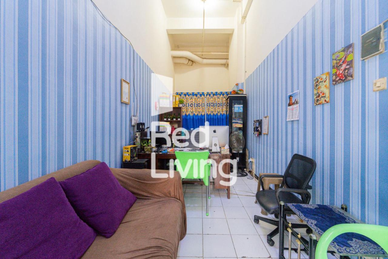 Apartemen Sentra Timur Residence - D Royal Property Tower Kuning Jakarta Exterior photo